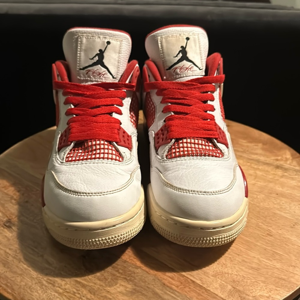 Air Jordan 4 Retro (vintage)